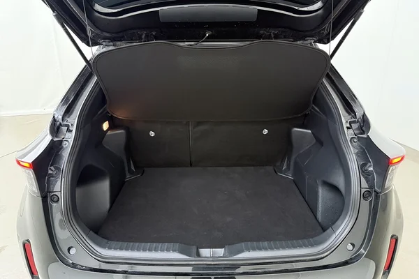 Toyota Yaris Cross Hybrid (HEV) (2025) — foto 14 van 18