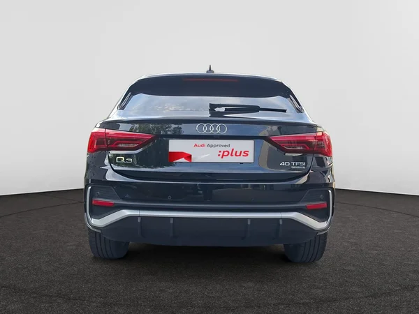 AUDI Q3 Sportback (2024) — foto 19 van 24