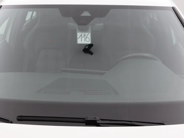 VOLKSWAGEN Golf VIII GTI (2024) — foto 17 van 25