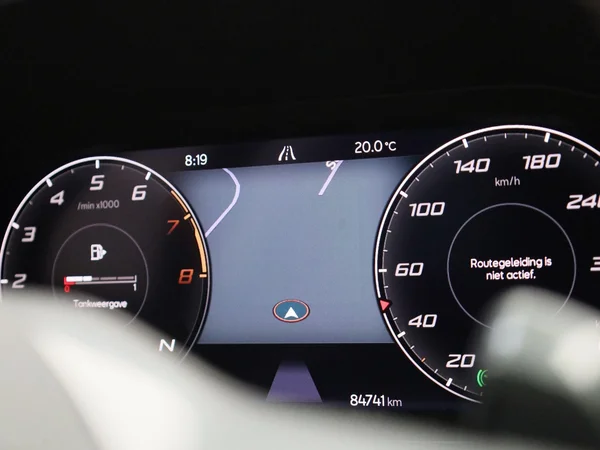 CUPRA Leon Sportstourer (2023) — foto 18 van 40