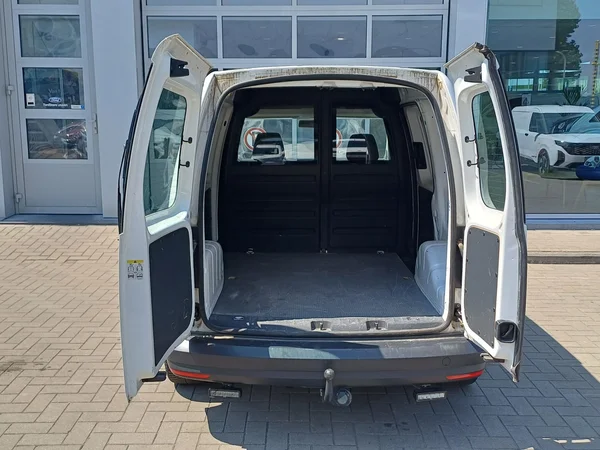 Volkswagen Caddy (2018) — foto 16 van 25
