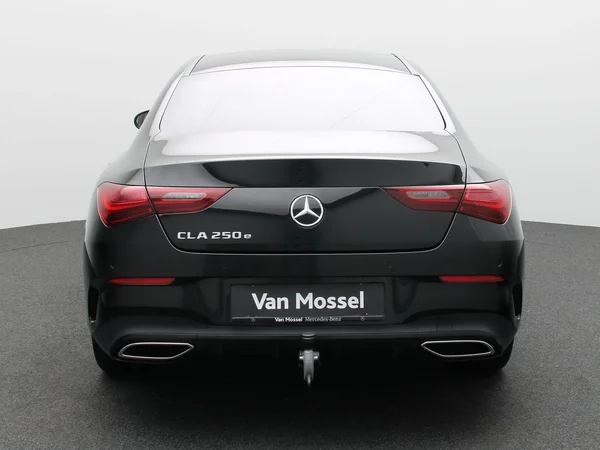 Mercedes-Benz CLA (2025) — foto 30 van 34