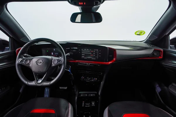 Opel Mokka (2022) — foto 3 van 46