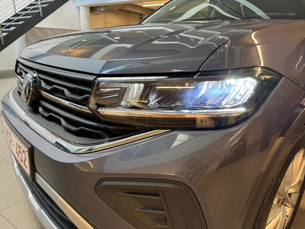 VOLKSWAGEN T-Cross (2025) — foto 6 van 23