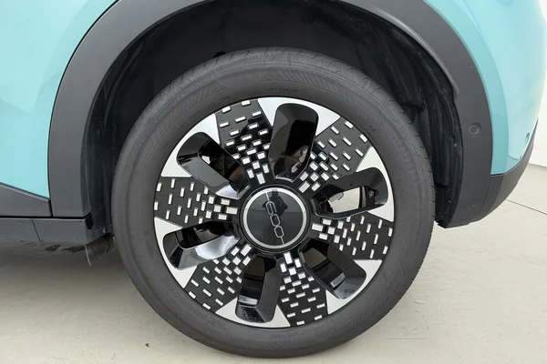Fiat 600 (2025) — foto 16 van 19