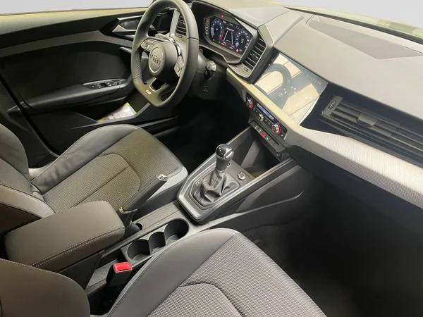 AUDI A1 Sportback (2025) — foto 10 van 16