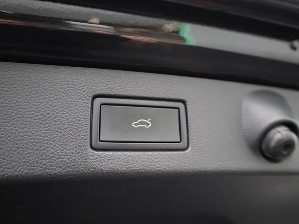 Volkswagen Arteon (2022) — foto 6 van 49