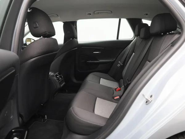 Mercedes-Benz C-Klasse (2022) — foto 3 van 43