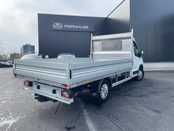 Maxus Deliver9 (2023) — foto 6 van 9