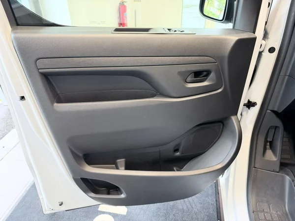 Peugeot Expert (2026) — foto 2 van 17
