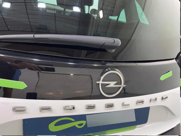 Opel Crossland (2021) — foto 37 van 80