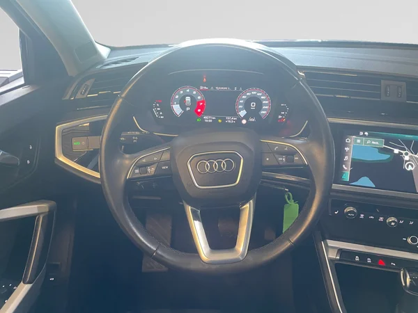 AUDI Q3 (2022) — foto 6 van 19
