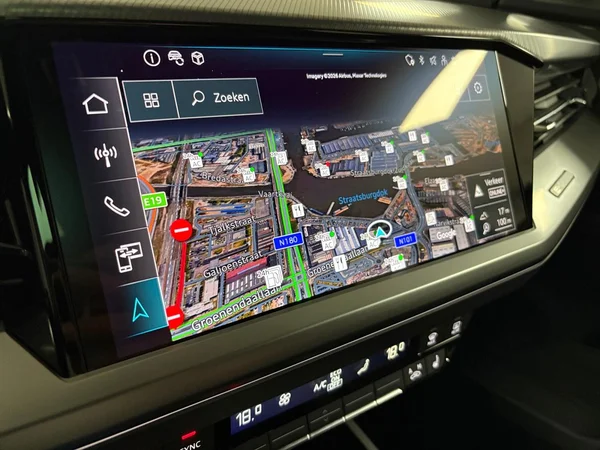 AUDI Q4 e-tron (2024) — foto 13 van 13