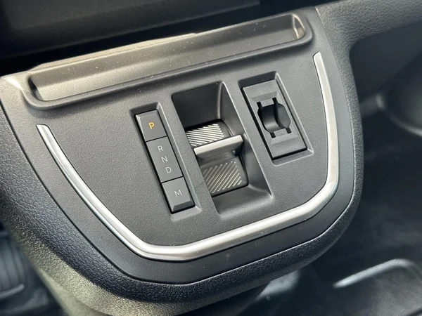 Peugeot Expert (2025) — foto 2 van 13