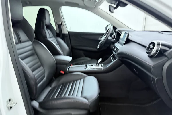 MG EHS PHEV (2022) — foto 13 van 15