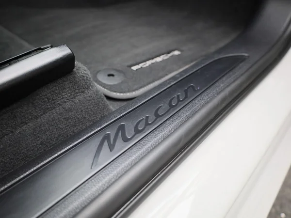 Porsche Macan (2022) — foto 37 van 60