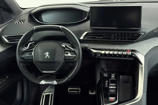 Peugeot 3008 (2023) — foto 17 van 28