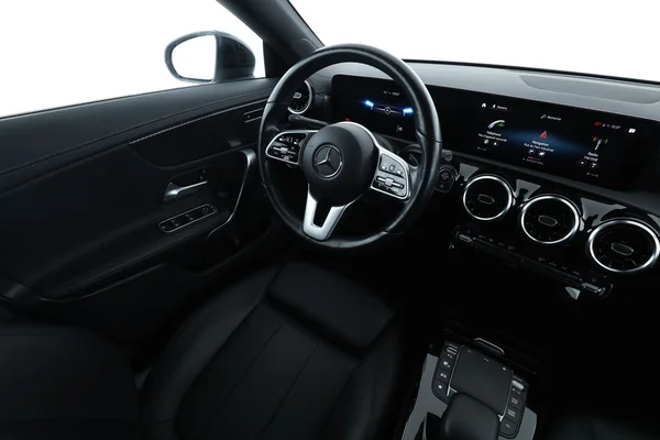 Mercedes-Benz CLA-Klasse (2022) — foto 4 van 16