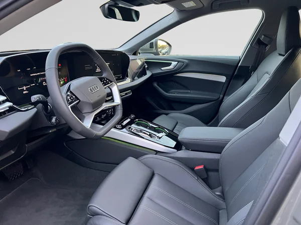 AUDI A5 Avant (2025) — foto 24 van 24