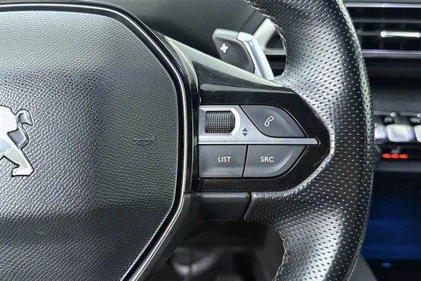 Peugeot 3008 (2019) — foto 6 van 22