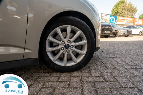 Ford Grand-C-Max (2017) — foto 50 van 61