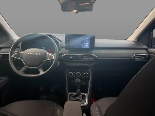 Dacia Sandero Stepway (2025) — foto 2 van 17