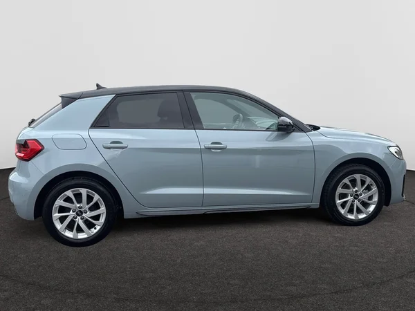 AUDI A1 Sportback (2024) — foto 18 van 20