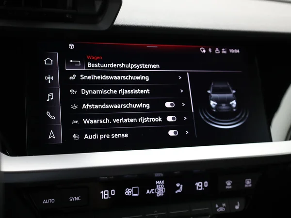 AUDI A3 Sportback (2025) — foto 22 van 24
