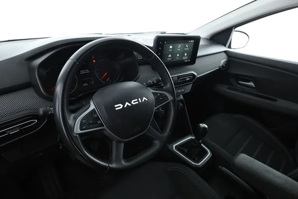 Dacia Jogger (2023) — foto 2 van 16