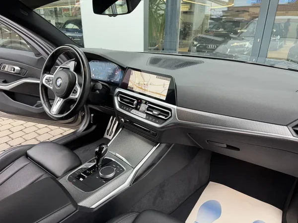 Bmw 318 (2022) — foto 27 van 27