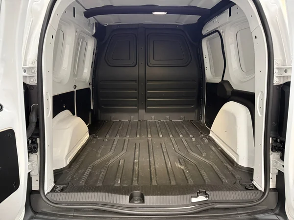 Mercedes-Benz Citan (2024) — foto 16 van 28
