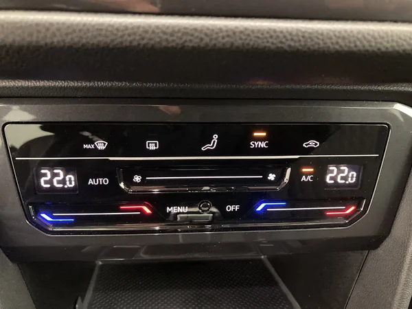 VOLKSWAGEN Tiguan Allspace (2023) — foto 10 van 36
