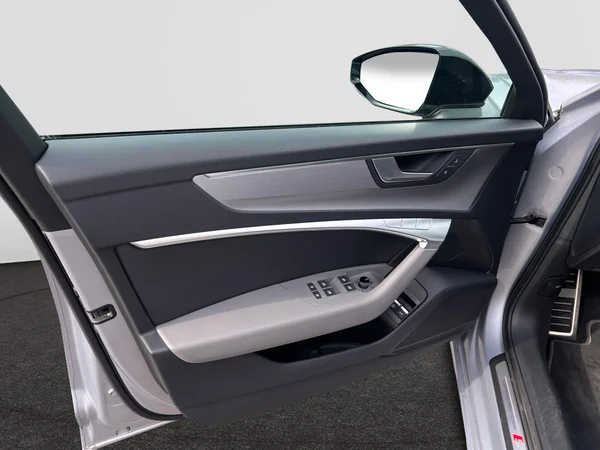 AUDI A6 Avant PHEV (2021) — foto 15 van 24