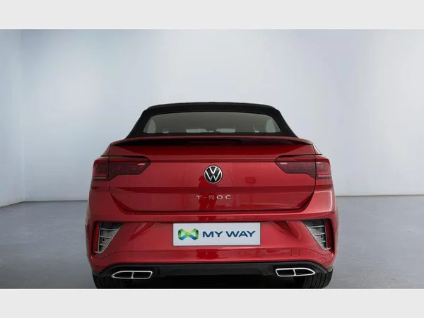 Volkswagen T-Roc Cabriolet (2022) — foto 13 van 15