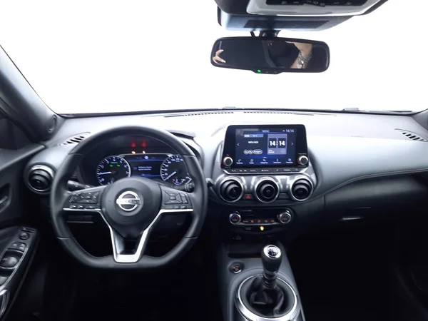 Nissan Juke (2021) — foto 3 van 24