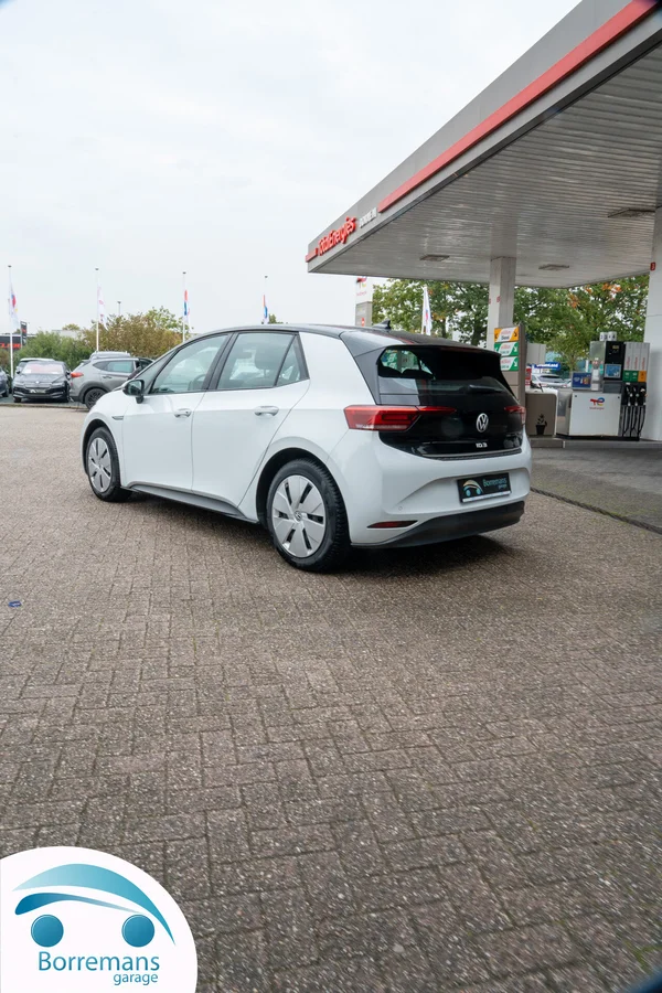Volkswagen ID3 (2022) — foto 37 van 48