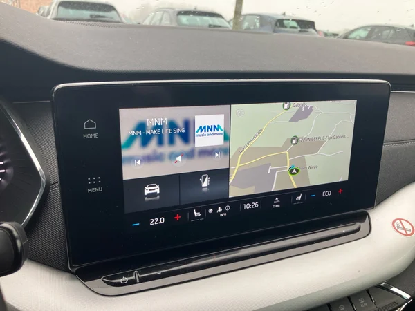 SKODA Octavia Combi (2024) — foto 11 van 25