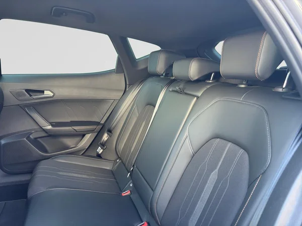 CUPRA Formentor (2022) — foto 17 van 22