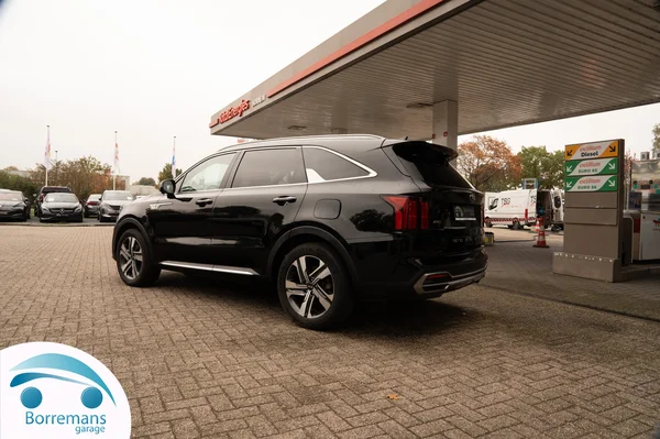 Kia Sorento (2021) — foto 83 van 131
