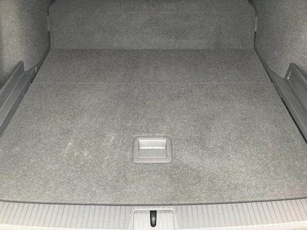 VOLKSWAGEN Passat Variant (2024) — foto 9 van 35