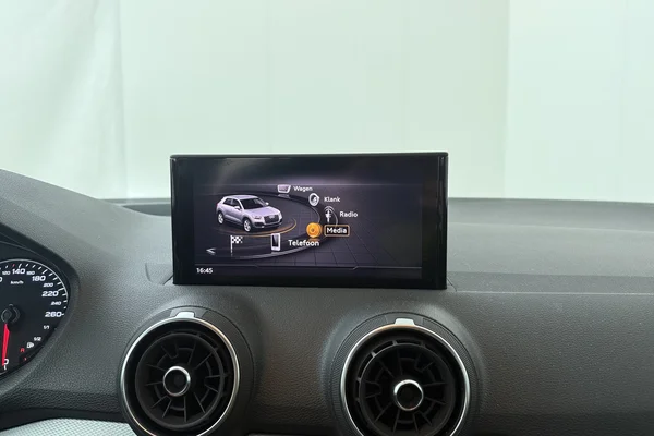 Audi Q2 (2023) — foto 3 van 18