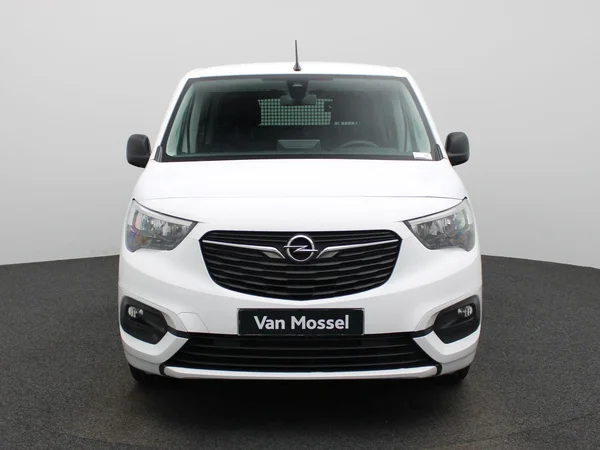 Opel Combo Life (2023) — foto 23 van 35