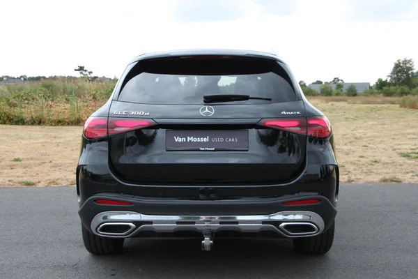 Mercedes-Benz GLC (2025) — foto 42 van 43