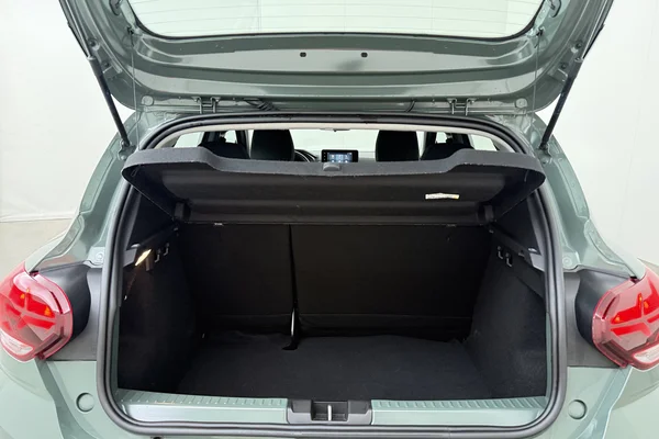 Dacia Sandero Stepway (2024) — foto 13 van 17