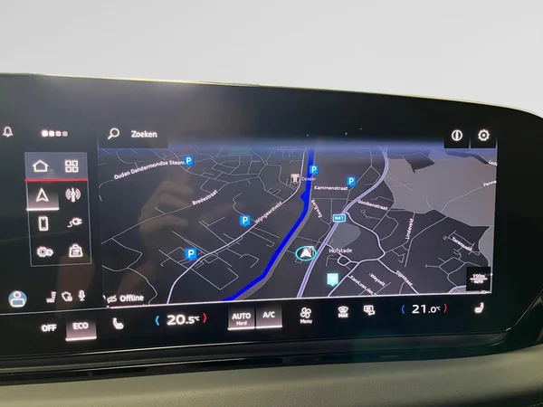 AUDI A6 Avant e-tron (2025) — foto 9 van 24