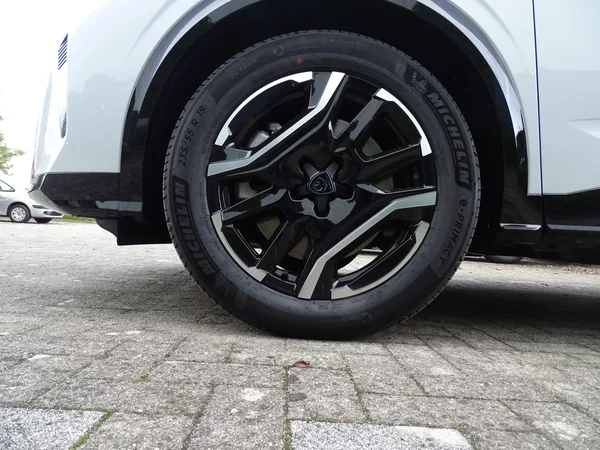 Peugeot e-3008 (2026) — foto 24 van 26