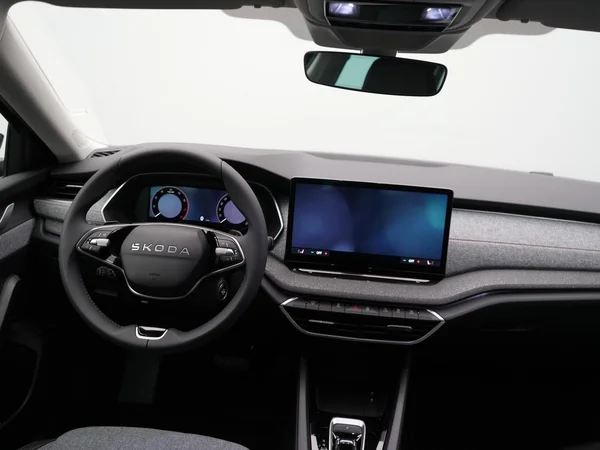 SKODA Octavia Combi (2026) — foto 7 van 27