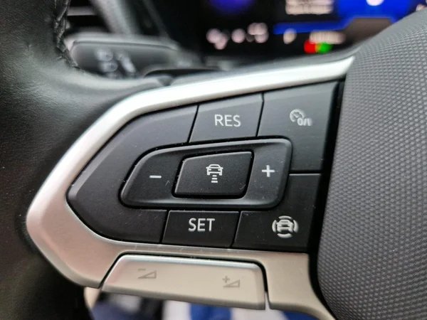 VOLKSWAGEN T-Cross (2024) — foto 5 van 25