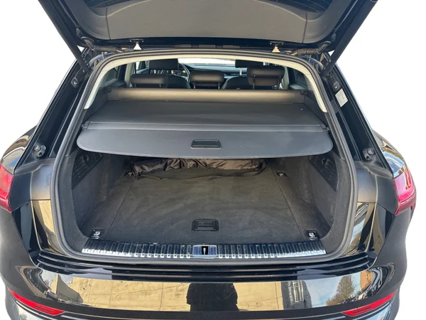 AUDI e-tron (2023) — foto 11 van 20