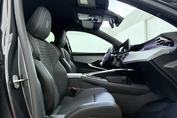 Peugeot 5008 (2025) — foto 18 van 20
